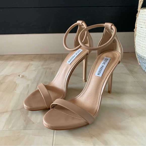 Steve Madden strappy sandal - Picture 2 of 4